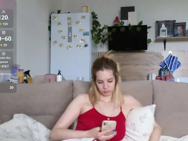 Live sex webcam photo for Girlalonehome #291197270