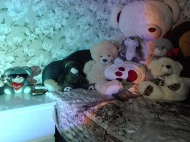 Live sex webcam photo for Girlboom #273190782