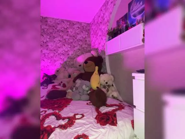 Live sex webcam photo for Girlboom #273197461