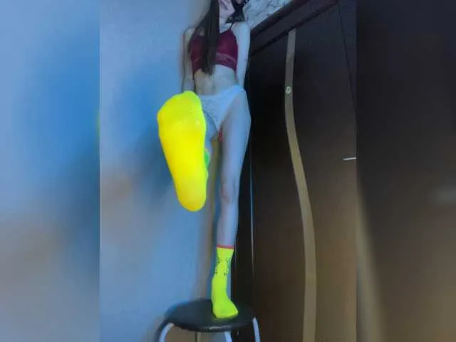 Live sex webcam photo for Girlboom #273383198