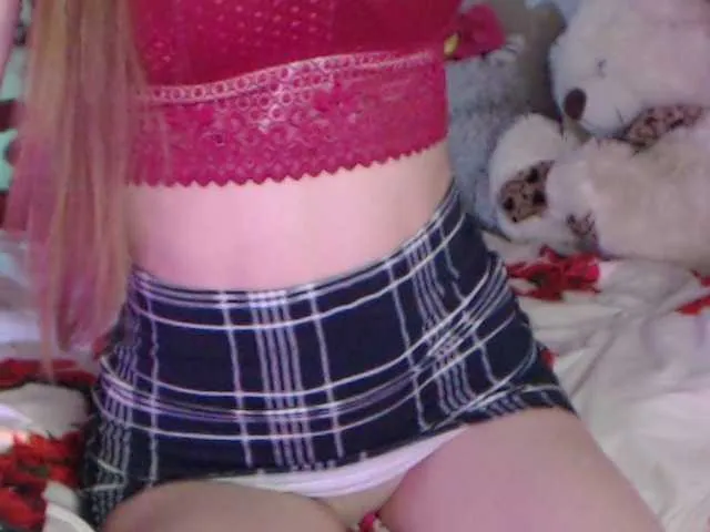 Live sex webcam photo for Girlboom #273396135