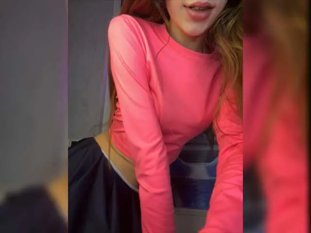 Live sex webcam photo for Girlboom #277102978