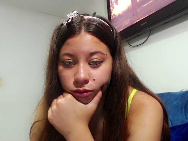 Live sex webcam photo for Girlscolombia #272834308