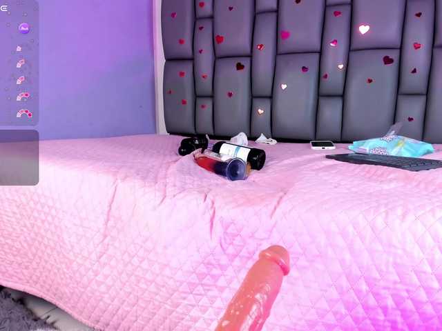 Live sex webcam photo for Gisell-Montoy #290477381