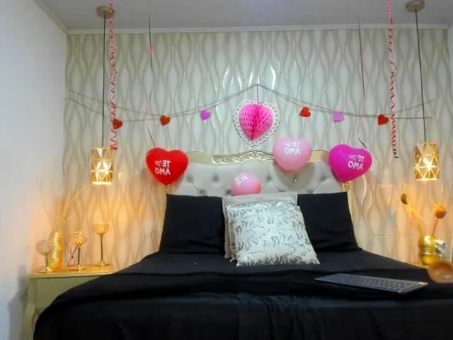 Live sex webcam photo for Giselle- #272463820