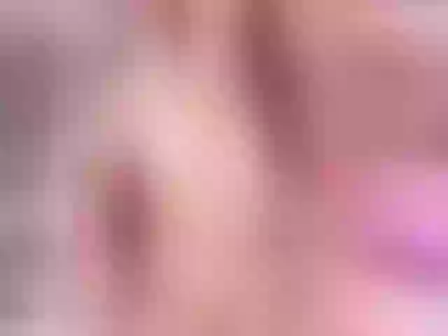Live sex webcam photo for GiselleNoah #290328852
