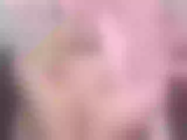 Live sex webcam photo for GiselleNoah #290360743
