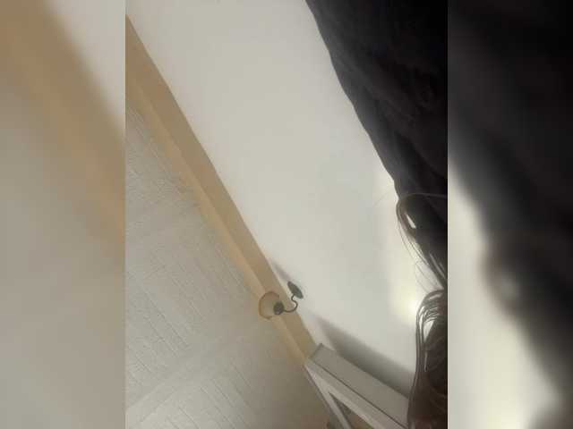 Live sex webcam photo for Gisellee-Roy #291219185