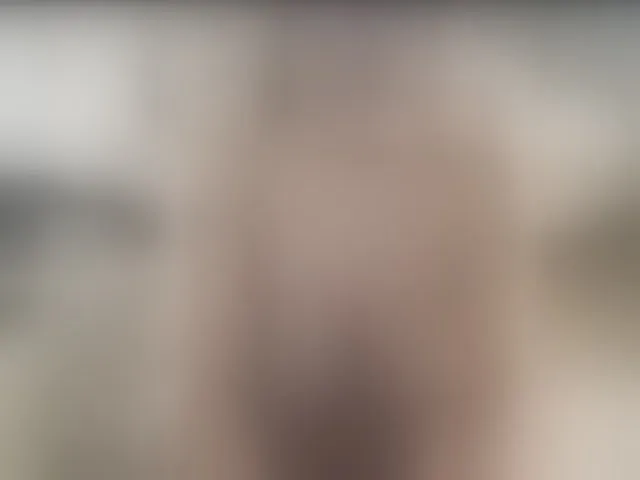Live sex webcam photo for GiuliaHotXXX1 #293723422
