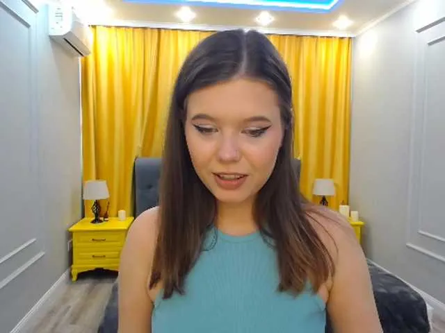 Live sex webcam photo for GlamorousGirl #277303367