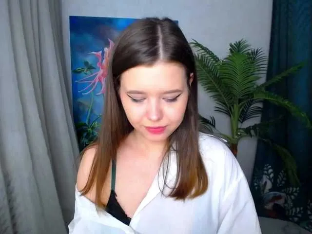 Live sex webcam photo for GlamorousGirl #277558317