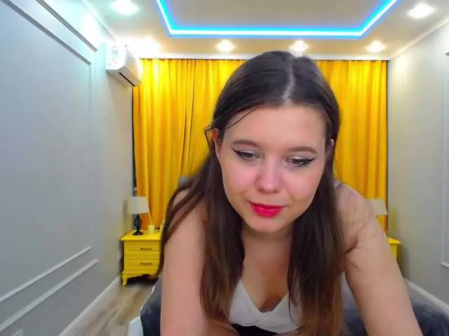 Live sex webcam photo for GlamorousGirl #277638786