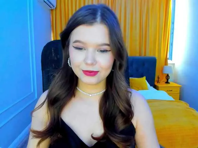 Live sex webcam photo for GlamorousGirl #289811488