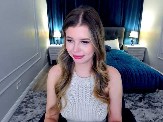 Live sex webcam photo for GlamorousGirl #291997484