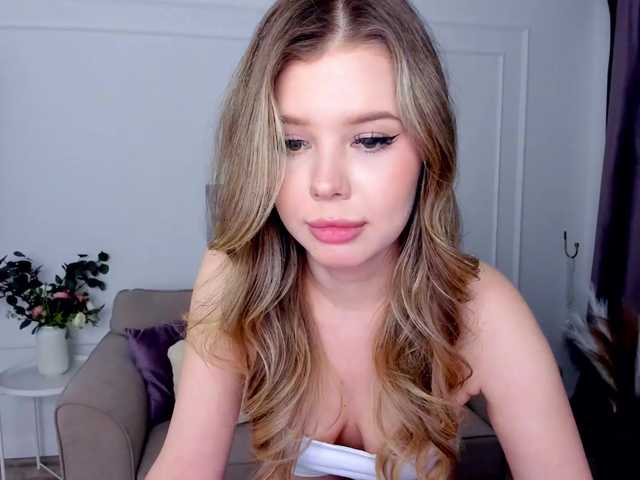 Live sex webcam photo for GlamorousGirl #292004200