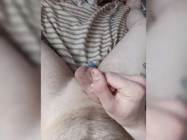 Live sex webcam photo for GlasyXa #277789546