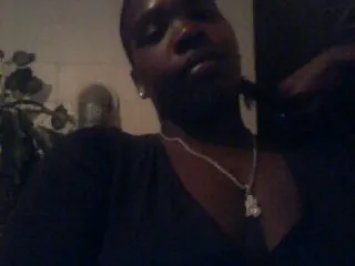 Live sex webcam photo for GlazinD #118924384