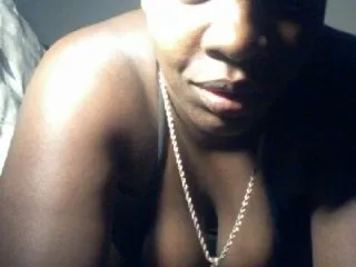 Live sex webcam photo for GlazinD #122419865