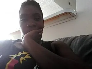 Live sex webcam photo for GlazinD #125064185