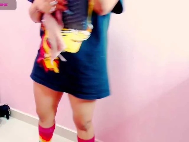 Live sex webcam photo for GlendaHolt #272663082