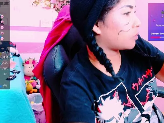 Live sex webcam photo for GlendaHolt #273523857