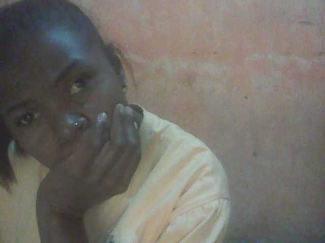 Live sex webcam photo for Gloria- #291737906