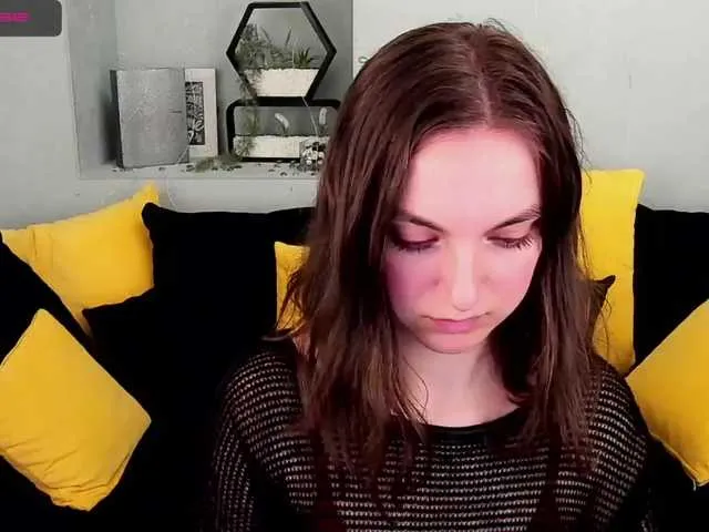 Live sex webcam photo for GloriaCox #273708229