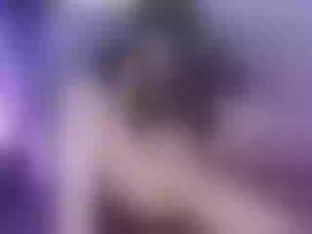 Live sex webcam photo for GloriaGrays #277274088
