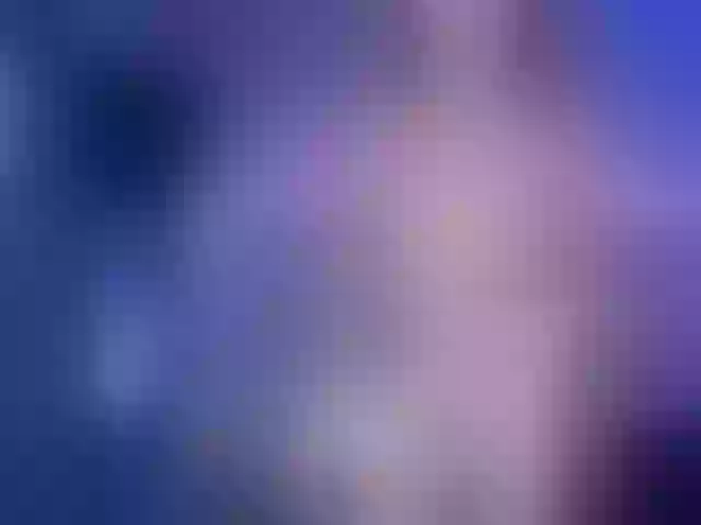 Live sex webcam photo for GloriaGrays #277625344