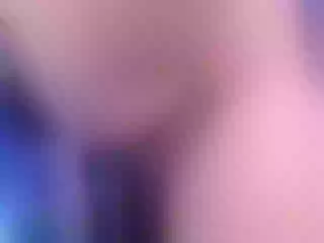 Live sex webcam photo for GloriaGrays #277668664