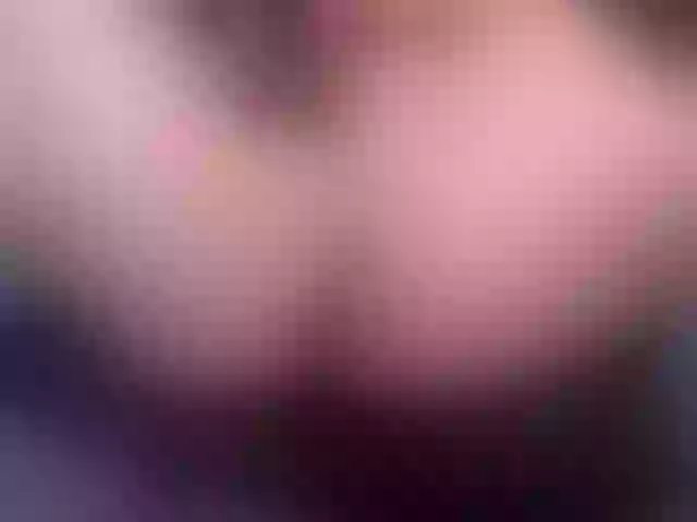 Live sex webcam photo for GloriaGrays #277748122