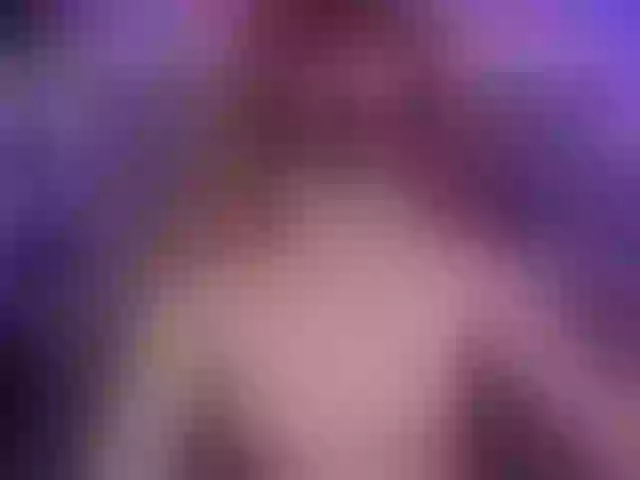 Live sex webcam photo for GloriaGrays #277950658