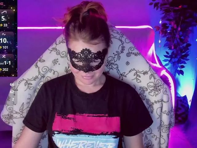 Live sex webcam photo for GloriaGrays #290310429