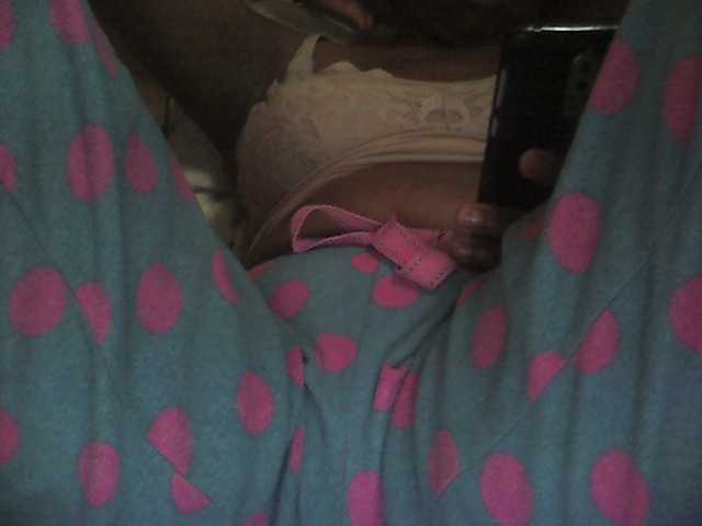 Live sex webcam photo for GloriaKrausX #277310391