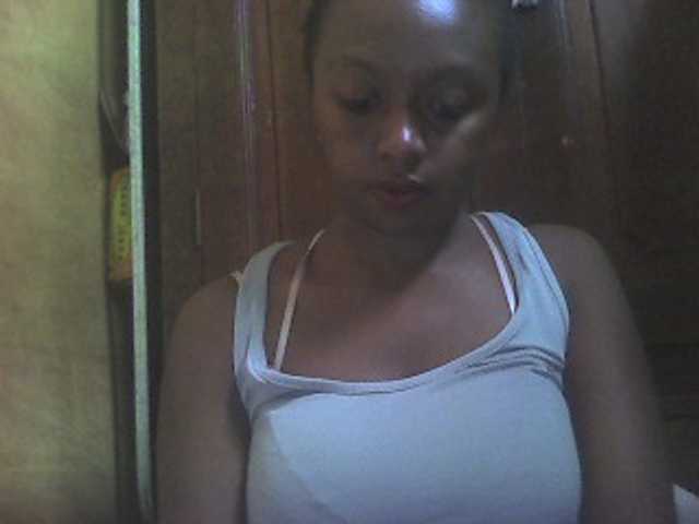 Live sex webcam photo for GloriaKrausX #277357426