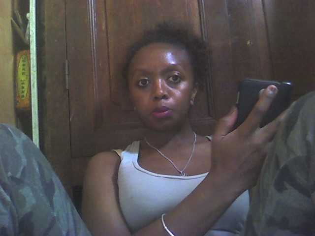 Live sex webcam photo for GloriaKrausX #277701753