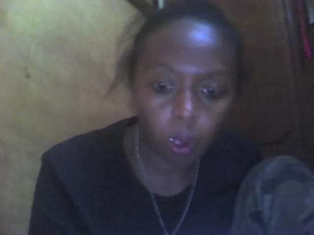 Live sex webcam photo for GloriaKrausX #277860995