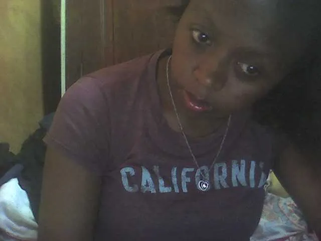 Live sex webcam photo for GloriaKrausX #278024340