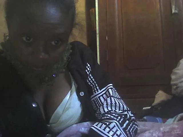 Live sex webcam photo for GloriaKrausX #278100627