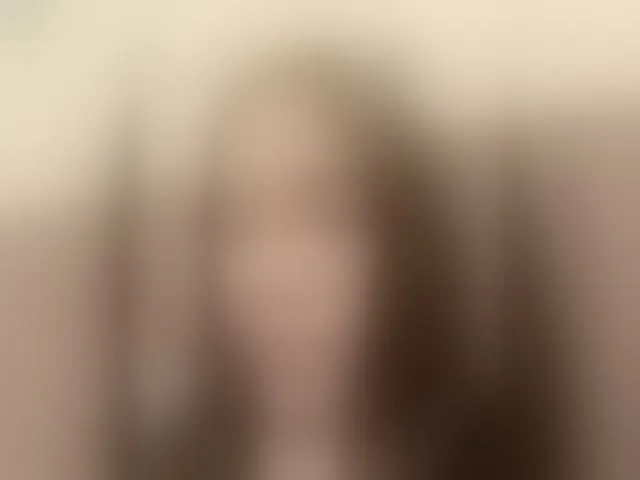 Live sex webcam photo for Glossmixdoll #292628771