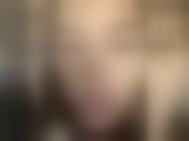 Live sex webcam photo for Glossmixdoll #293097731