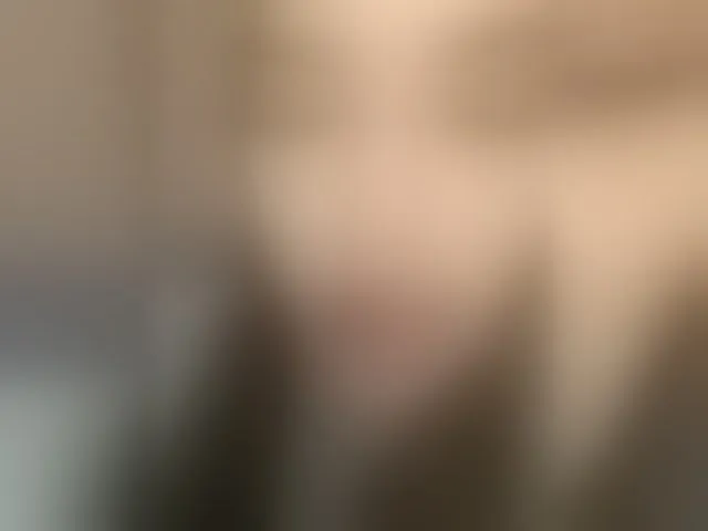 Live sex webcam photo for Glossmixdoll #293666169
