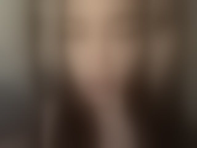 Live sex webcam photo for Glossmixdoll #294188870