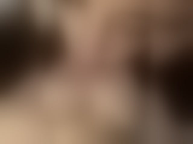 Live sex webcam photo for Glossmixdoll