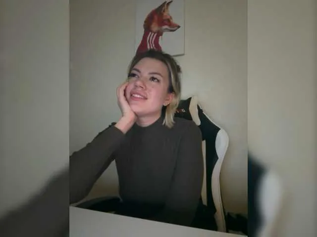 Live sex webcam photo for Gnevnaya #277209030