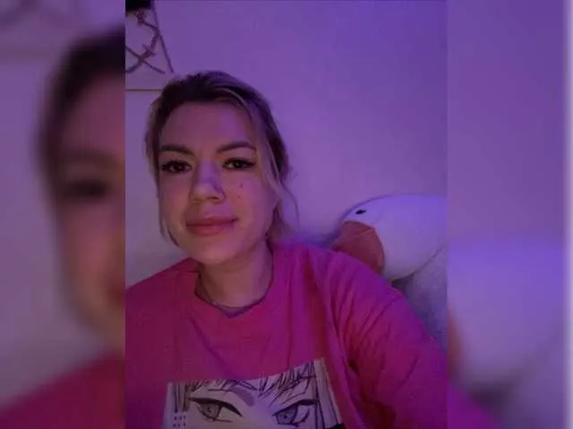 Live sex webcam photo for Gnevnaya #277851996