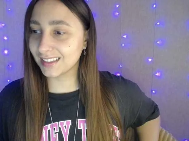 Live sex webcam photo for GoddesLove #289372739