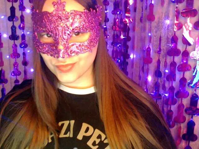 Live sex webcam photo for GoddesLove #291278243