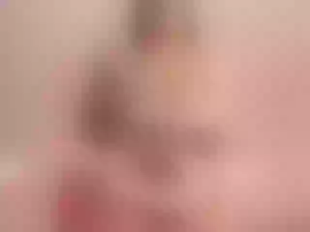 Live sex webcam photo for GoddessCarrie #290297183