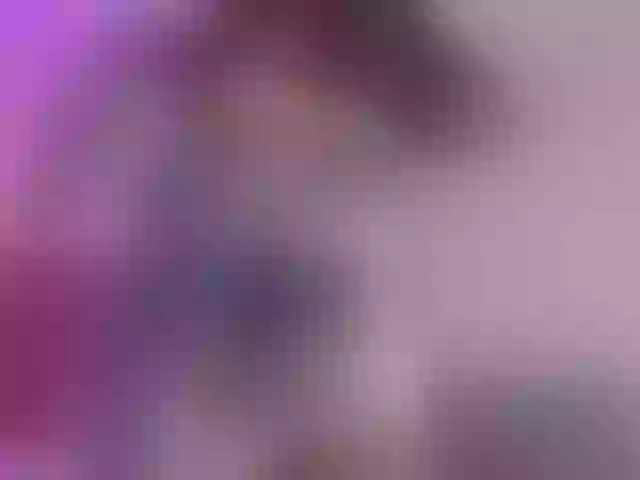 Live sex webcam photo for GoddessCarrie #290345377